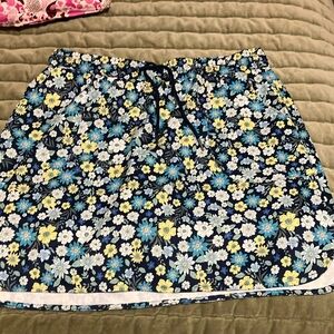 Floral Print Skort . St. John’s bay brand MTall